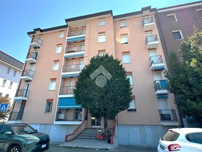 Appartamento trilocale in vendita in Via della Pace, San Giovanni In Persiceto