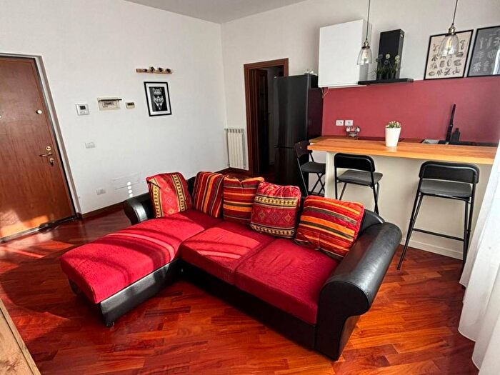 Appartamento bilocale in affitto in Via Dante Chiasserini, Bovisasca, Milano