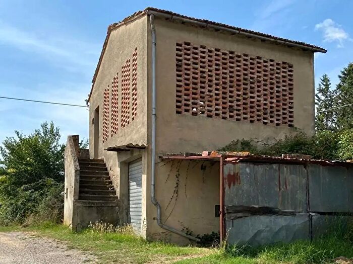 Casa quadrilocale in vendita in Montespertoli