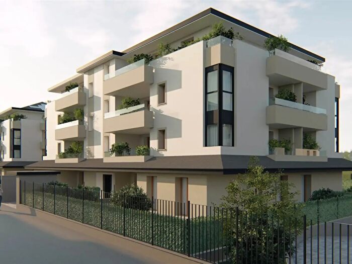 Appartamento quadrilocale in vendita in Pozzo DAdda