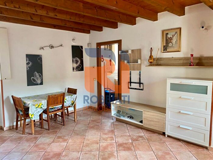 Appartamento monolocale in affitto in VIA PO, Centro, San Martino Siccomario