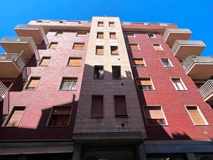 Casa quadrilocale in affitto in Via Indipendenza, Centro, Varese