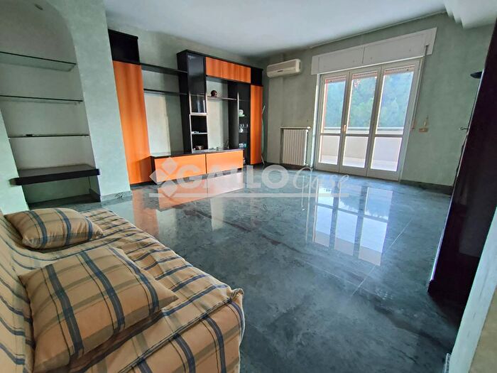 Appartamento con 5 locali in vendita in Via G Verdi Rende, Rende