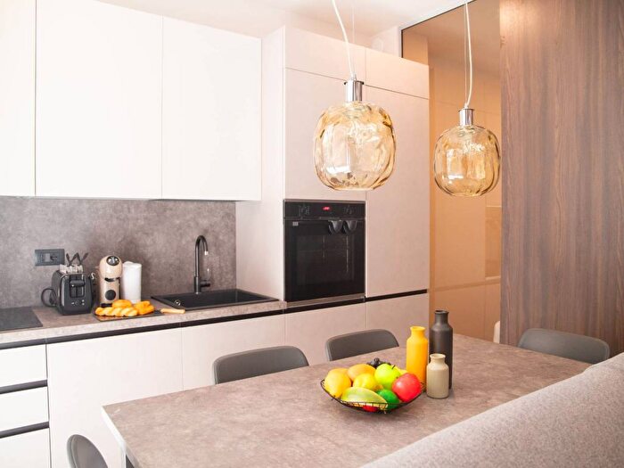 Appartamento monolocale in affitto in Via Cadore, Cadore, Milano