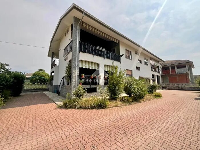 Appartamento quadrilocale in vendita in Via Enrico Fermi, Favria