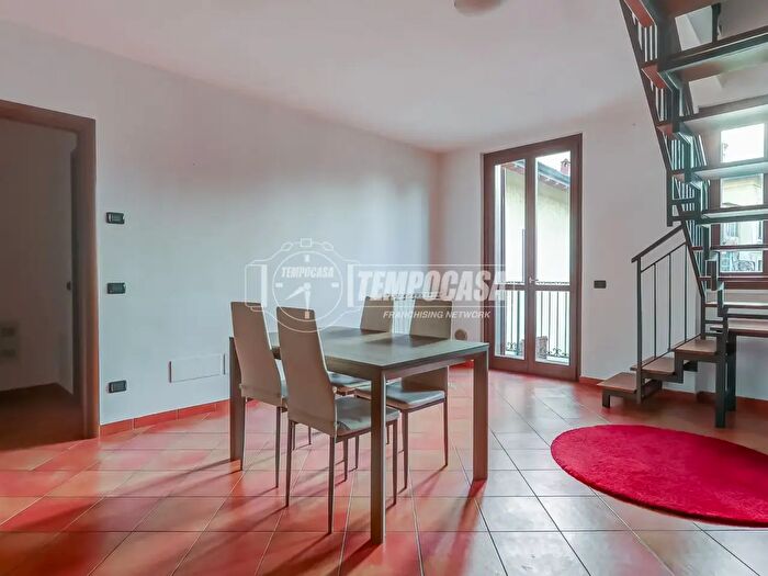 Appartamento bilocale in vendita in Via San Gerolamo, Castano Primo