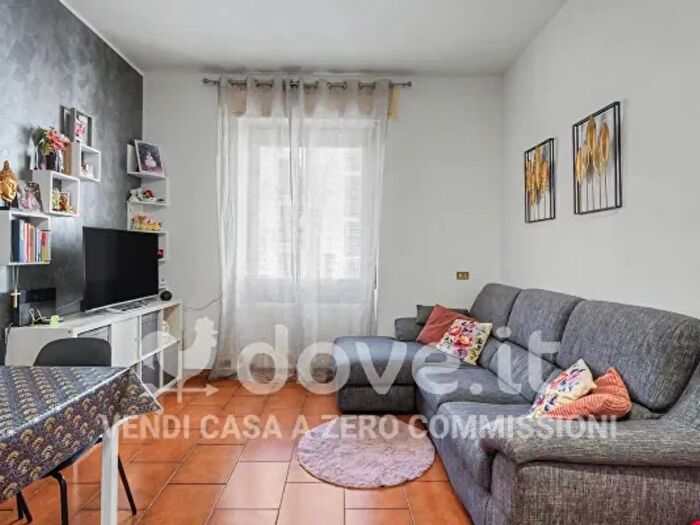 Appartamento trilocale in vendita in Via a Volta, Appiano Gentile