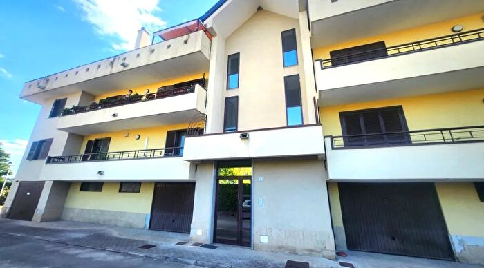 Appartamento trilocale in vendita in Via Vincenzo di Napoli Capodimonte MellusiAtlantici Ponte Valentino Benevento Campania Italia, Benevento