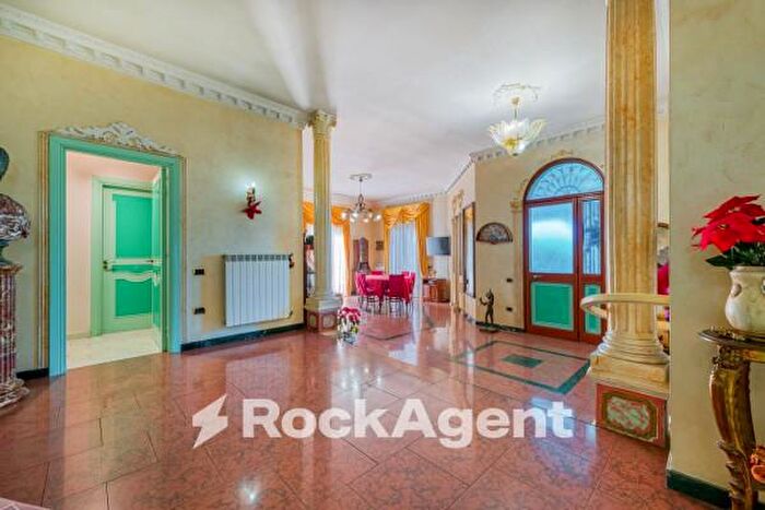 Casa con 5 locali in vendita in Via Palma, Striano