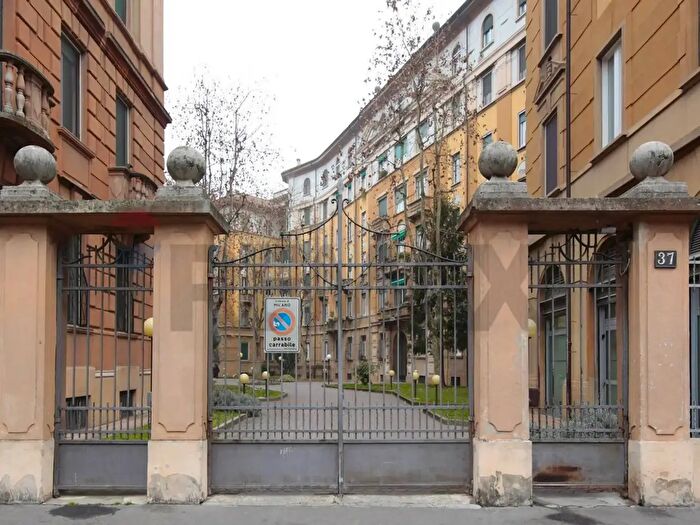 Appartamento trilocale in vendita in Via Tertulliano, Milano