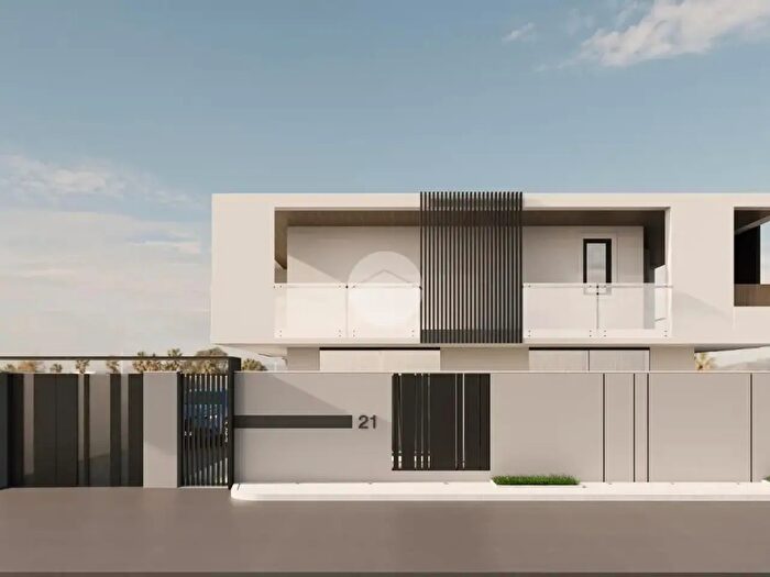 Casa con 6 locali in vendita in Via Scarlatti, Cesa