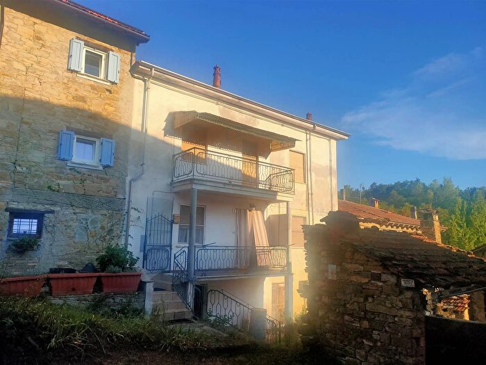 Casa con 6 locali in vendita in Novi Via Verdi Arquata Scrivia Tortona Lcitalia, Albera Ligure