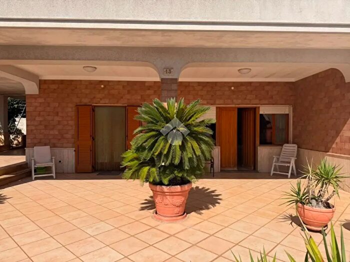 Casa trilocale in vendita in Via San Vito dei Normanni, Carovigno