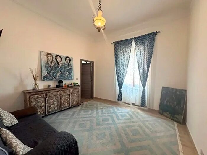 Appartamento con 5 locali in vendita in Via delle Ghiacciaie, Firenze