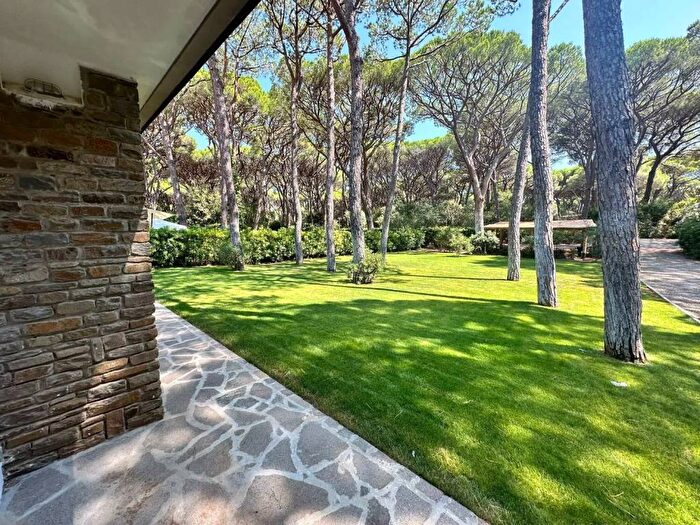 Casa con 6 locali in affitto in Roccamare No Number, Rocchette Roccamare Riva del Sole, Castiglione della Pescaia
