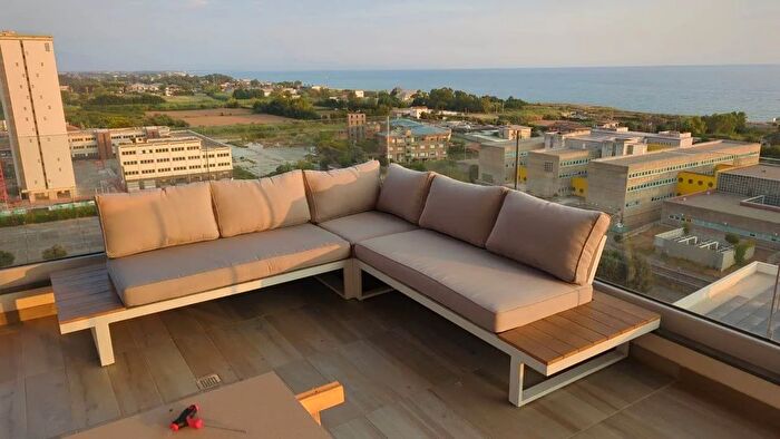 Appartamento trilocale in vendita in Via Giuseppe Raffaele Pastore Salerno, Salerno