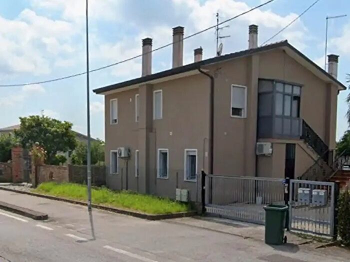 Casa trilocale in vendita in Via Casalserugo Masera di Padova, Masera Di Padova