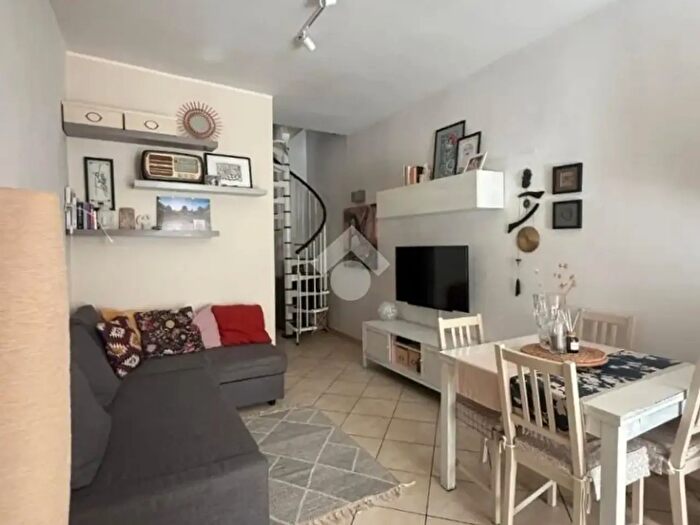 Casa trilocale in vendita in Via Trieste, Barletta