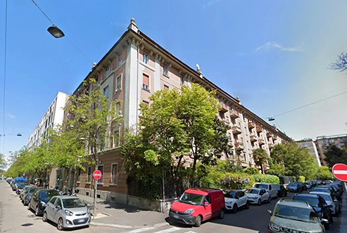 Appartamento monolocale in affitto in Via Andrea Maria Ampère, Milano