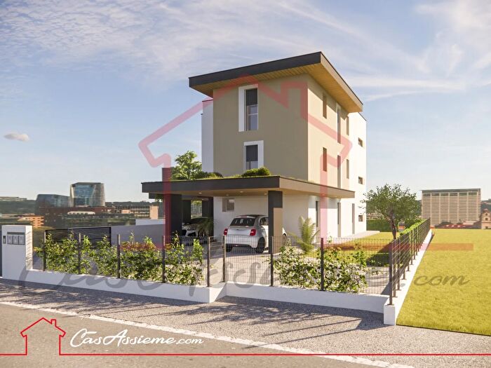 Appartamento quadrilocale in vendita in Via Roma, Castello Di Godego