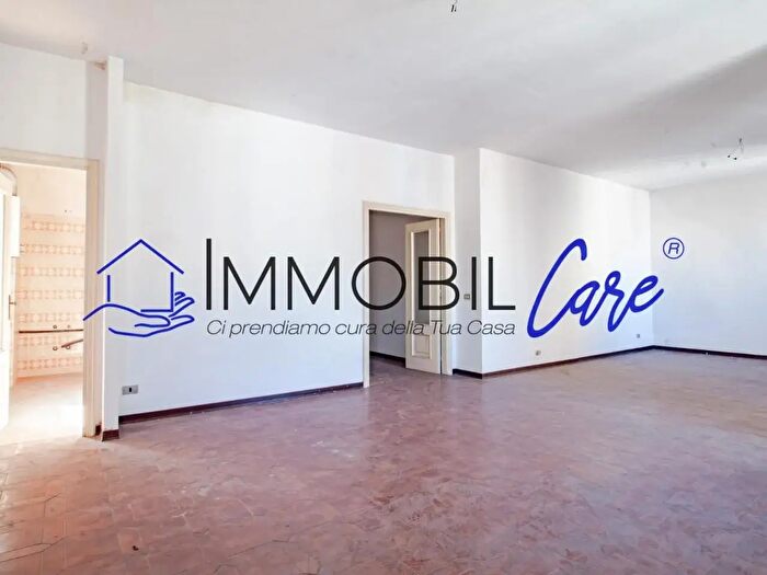 Appartamento con 5 locali in vendita in Livorno