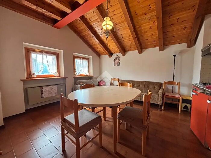 Appartamento trilocale in vendita in Via lArzè, Val di Zoldo