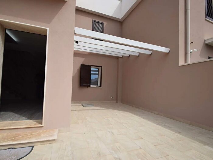 Casa con 6 locali in vendita in Via Strabone, Mazara Del Vallo