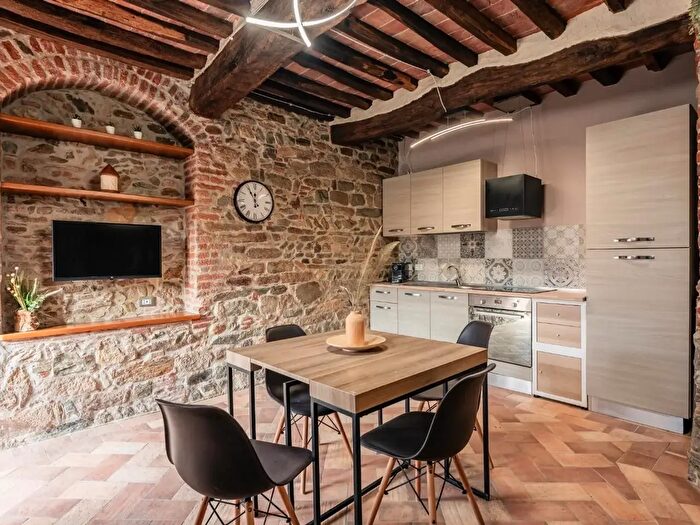 Appartamento trilocale in vendita in El Pretorio, Vicopisano