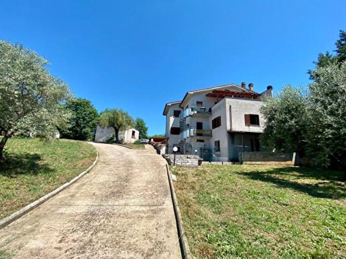 Casa con 6 locali in vendita in Via Ficozzivoli, Poli
