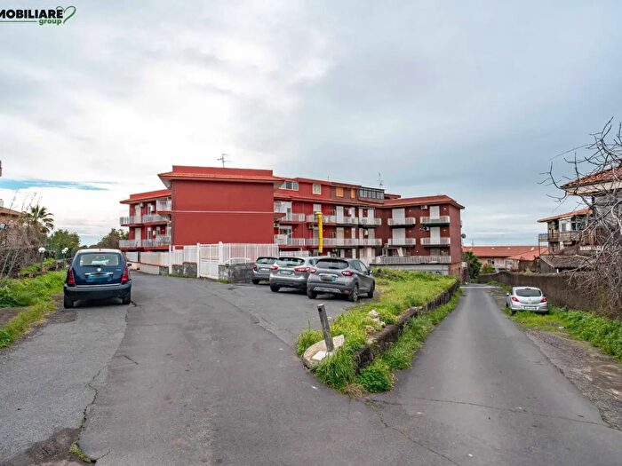 Appartamento quadrilocale in vendita in Via della Sibilla, Catania