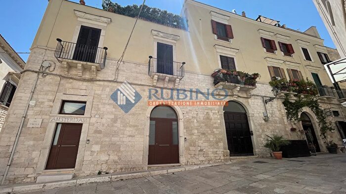 Appartamento quadrilocale in vendita in Trani