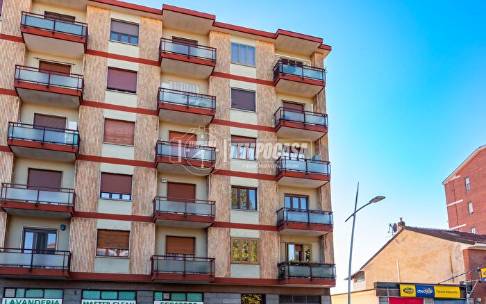 Appartamento trilocale in vendita in Via Pastrengo, Moncalieri