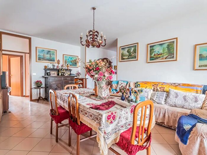 Appartamento quadrilocale in vendita in Via Flaminia, Rimini