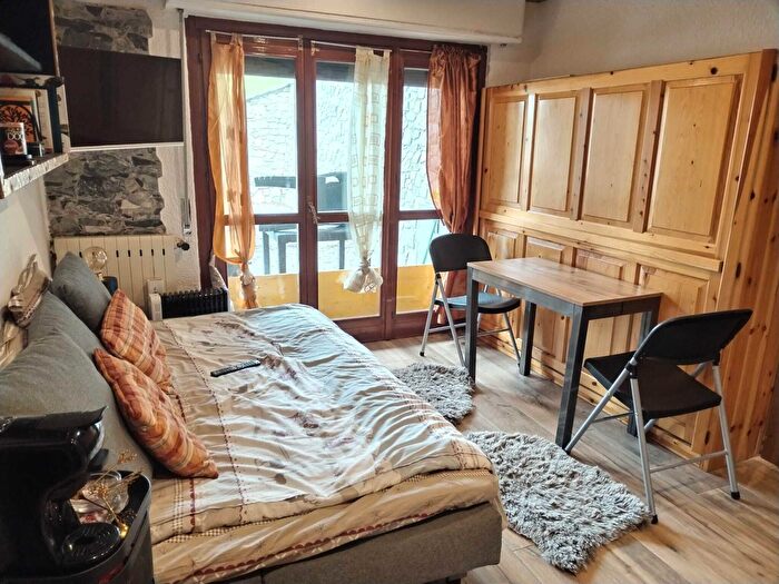 Appartamento bilocale in vendita in Via Capricorno, Frabosa Sottana