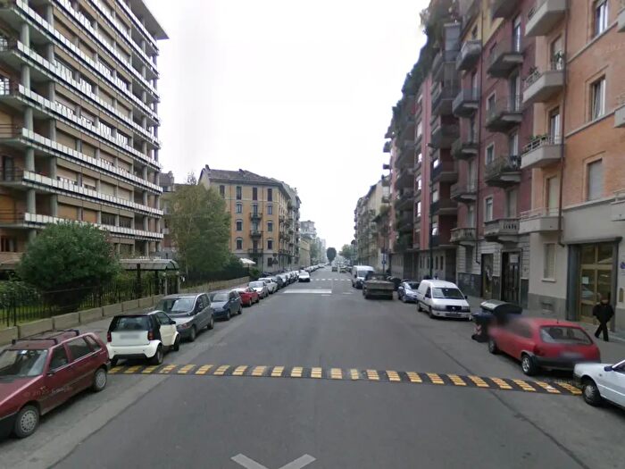 Appartamento monolocale in affitto in Via Enrico Cialdini, Torino