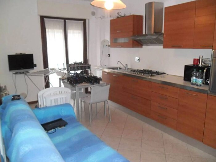 Appartamento bilocale in affitto in Via Kennedy No Number, Fiumaretta Di Ameglia, Ameglia