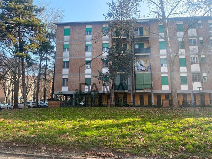 Appartamento con 5 locali in affitto in Via Montanara Parma PR, Montanara Cinghio, Parma