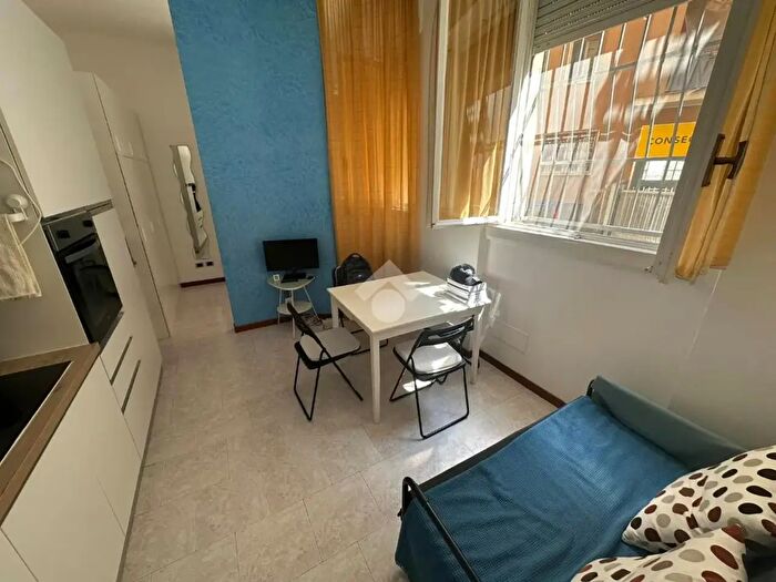 Appartamento bilocale in affitto in col di Lana, Milano