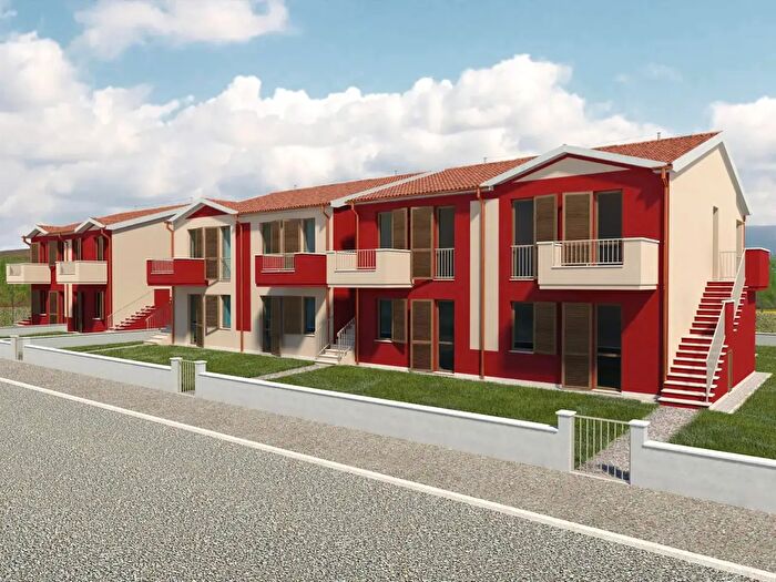 Appartamento trilocale in vendita in Via Sandro Pertini, Castagneto Carducci