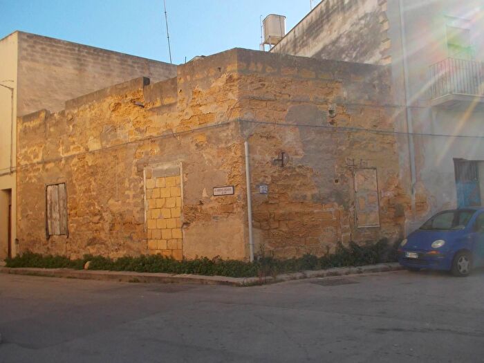 Casa con 5 locali in vendita in Mazara Del Vallo