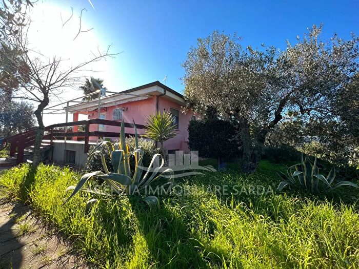 Casa con 5 locali in vendita in Alghero