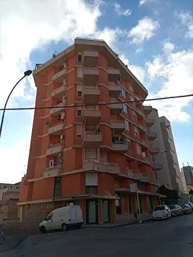 Appartamento quadrilocale in vendita in Via Leone XIII, Caltanissetta