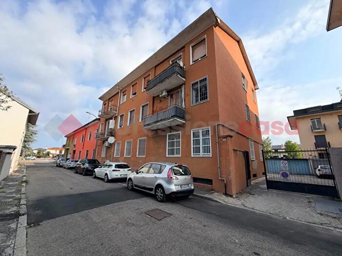 Appartamento bilocale in vendita in Via Mons Sig Pogliani, Parabiago