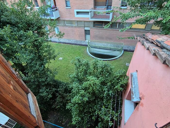 Appartamento bilocale in vendita in Via Andrea Costa, Bologna