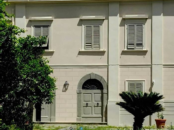 Casa con 6 locali in affitto in Via delle Statuine, San Frediano Nord San Casciano, Cascina