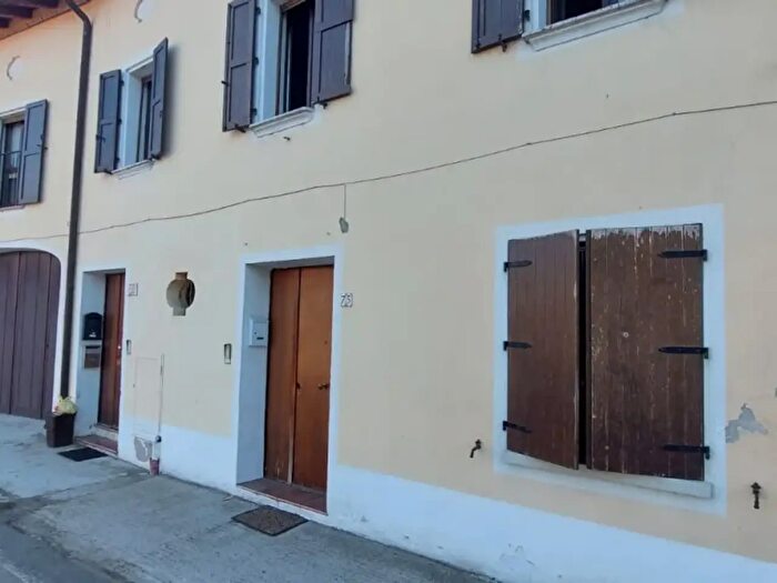 Appartamento in vendita in Via Imperiale Inferiore, Brescello