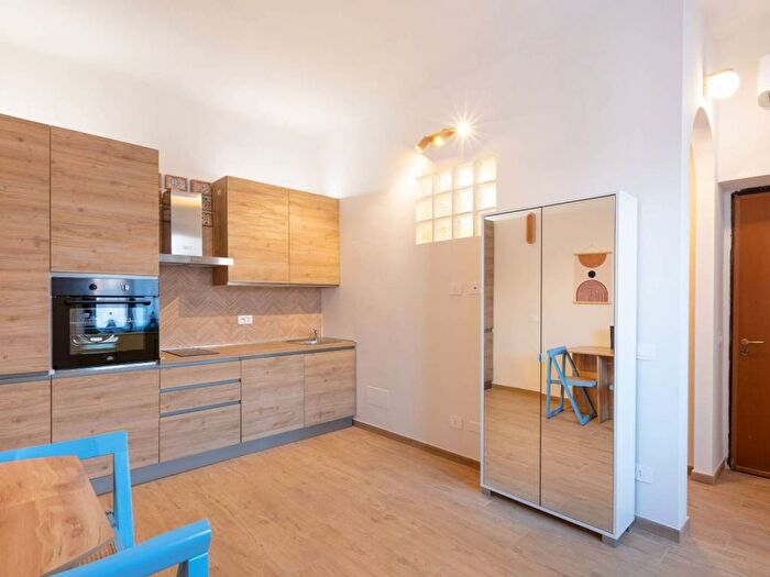 Appartamento monolocale in affitto in Via Antonio Tolomeo Trivulzio, Gambara, Milano