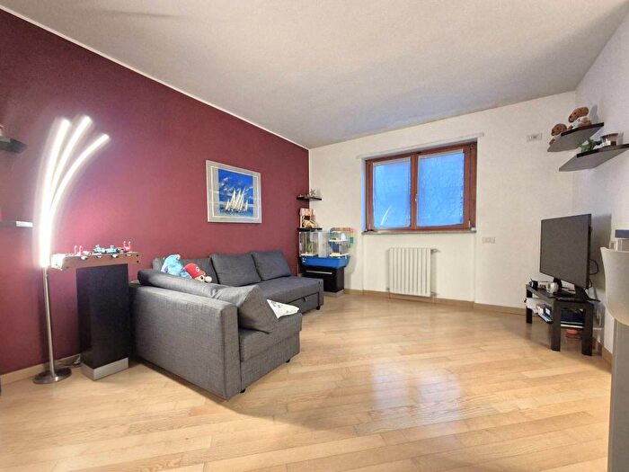 Appartamento bilocale in affitto in Via Carlo Perini, Quarto Oggiaro, Milano