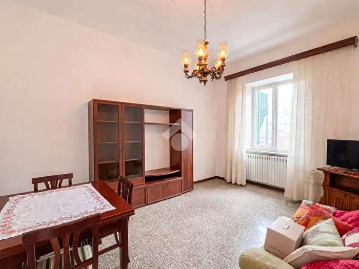 Appartamento quadrilocale in vendita in Via Tosco Romagnola, Pontedera