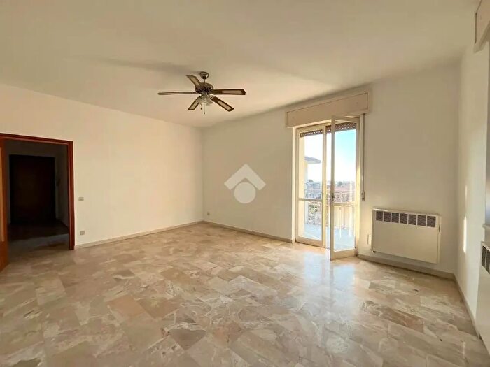 Appartamento trilocale in vendita in Via Francesco Montanari, Chiuduno